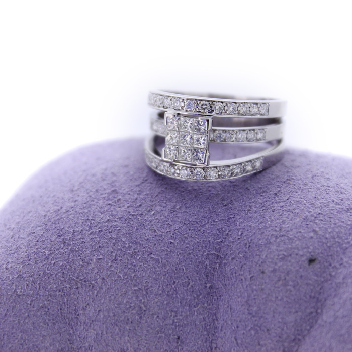 Ring_Witgoud_18K_Tweedehands_93691-2353_Juwelier_Clem_Vercammen-11.jpg
