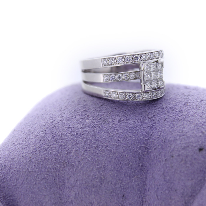 Ring_Witgoud_18K_Tweedehands_93691-2353_Juwelier_Clem_Vercammen-10.jpg