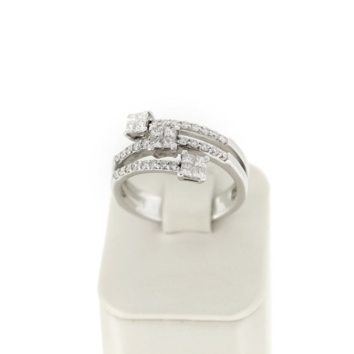 Ring_Witgoud_18K_Tweedehands_93594-2357_Juwelier_Clem_Vercammen.jpg