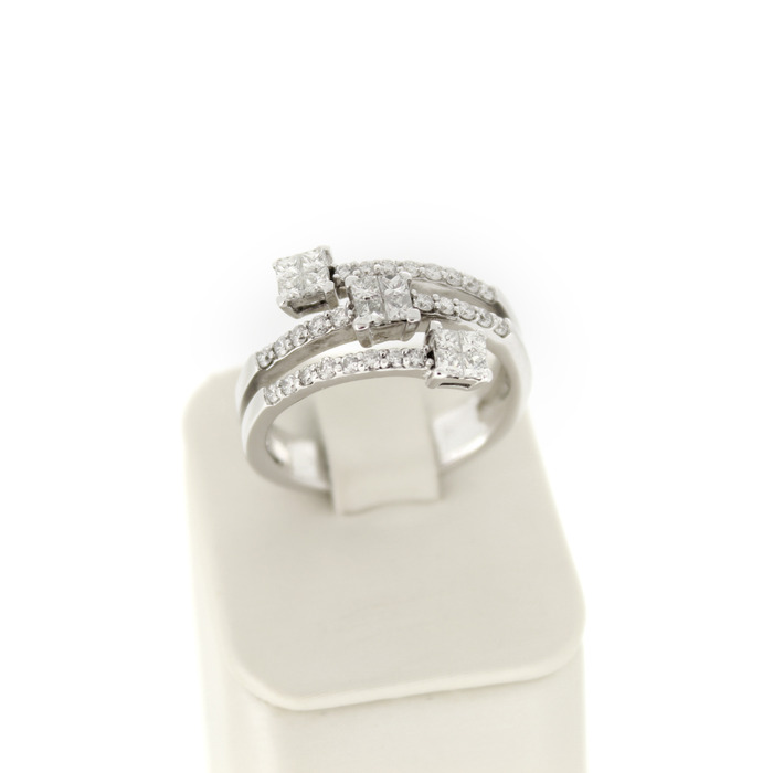Ring_Witgoud_18K_Tweedehands_93594-2357_Juwelier_Clem_Vercammen-2.jpg