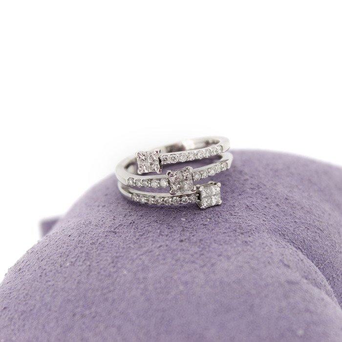 Ring_Witgoud_18K_Tweedehands_93594-2357_Juwelier_Clem_Vercammen-8.jpg