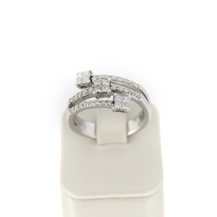 Ring_Witgoud_18K_Tweedehands_93594-2357_Juwelier_Clem_Vercammen-4.jpg