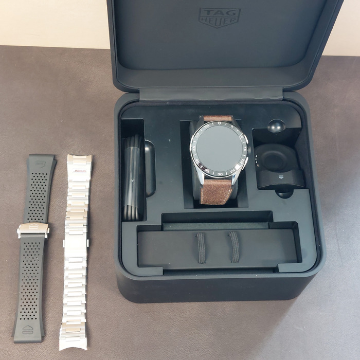 Tag_Heuer_Connected_SBR8A10BA0616_Tweedehands_93786-1044_Juwelier_Clem_Vercammen-17.jpg