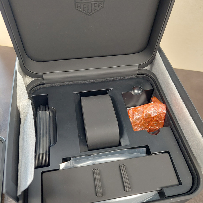 Tag_Heuer_Connected_SBR8A11BT6260_Tweedehands_CV-1036_Juwelier_Clem_Vercammen-13.jpg