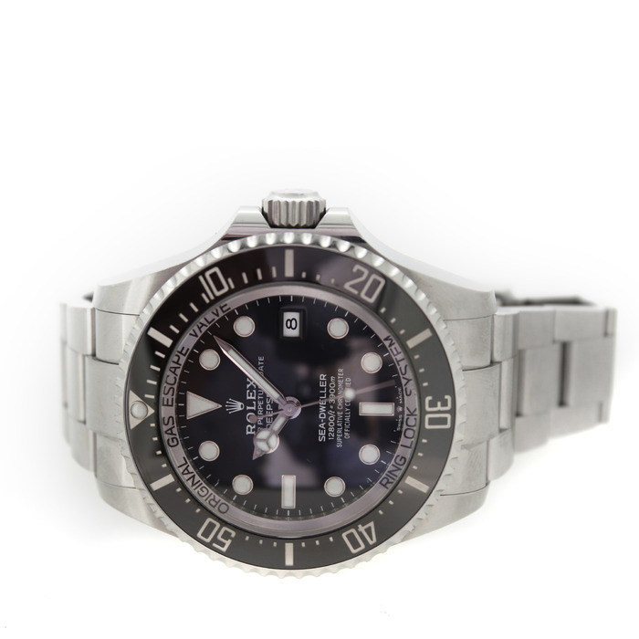 Rolex_Oyster_Perpetual_Date_Deepsea_Sea_Dweller_136660_Tweedehands_92282-1013_Juwelier_Clem_Vercammen-10.jpg