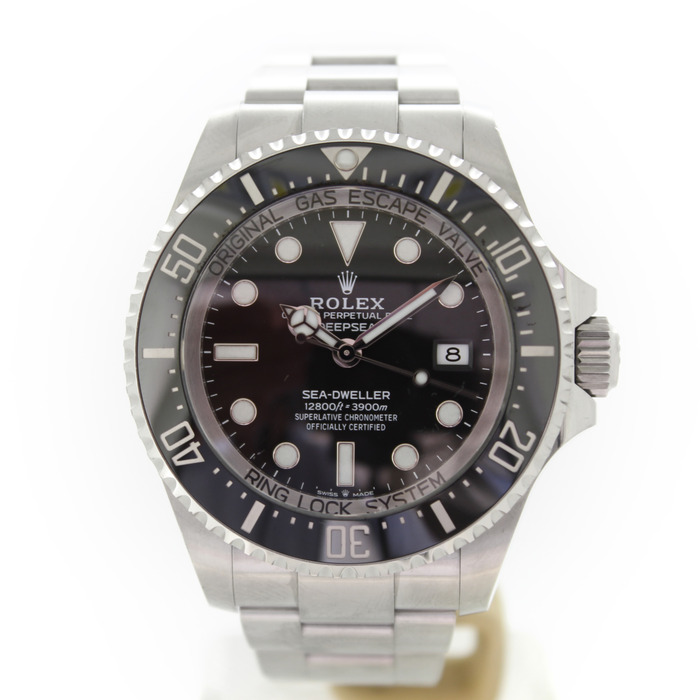 Rolex_Oyster_Perpetual_Date_Deepsea_Sea_Dweller_136660_Tweedehands_92282-1013_Juwelier_Clem_Vercammen-2.jpg