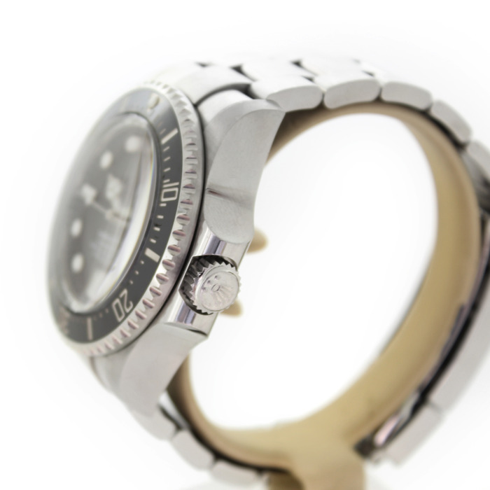 Rolex_Oyster_Perpetual_Date_Deepsea_Sea_Dweller_136660_Tweedehands_92282-1013_Juwelier_Clem_Vercammen-8.jpg