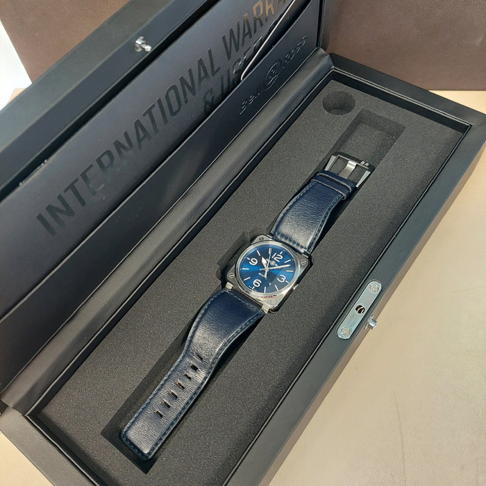 Bell_Ross_BR0392-BLU-ST-SCA_Tweedehands_92799-1026_Juwelier_Clem_Vercammen-10.jpg