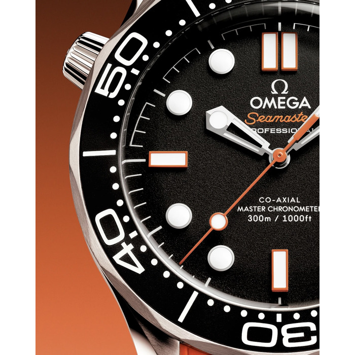 271698_01_Omega_Seamaster_Co-Axial_Diver_300M_O21032422001006_Juwelier_Clem_Vercammen_3.jpg
