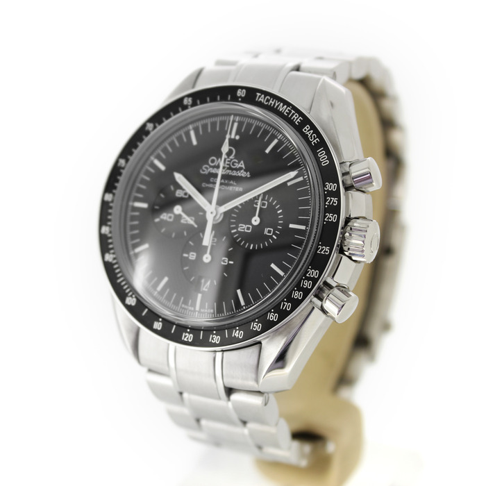 Omega_Speedmaster_Moonwatch_31130445001002_Tweedehands_93650-1041_Juwelier_Clem_Vercammen-4.jpg