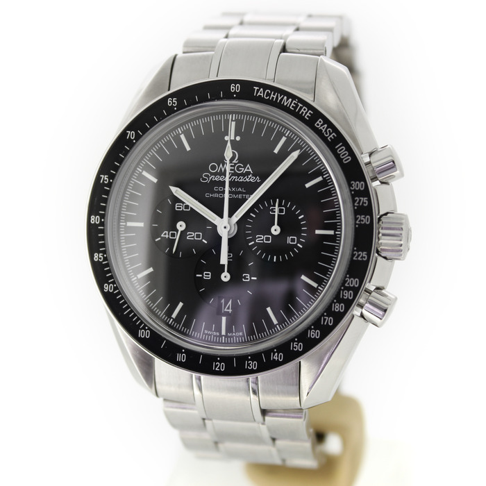 Omega_Speedmaster_Moonwatch_31130445001002_Tweedehands_93650-1041_Juwelier_Clem_Vercammen-5.jpg