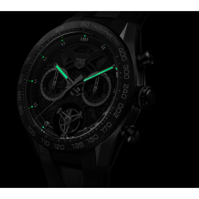 Tag_Heuer_Carrera_Chronograph_Tourbillon_extreme_sport_CBU5080_FT6272_3.jpg
