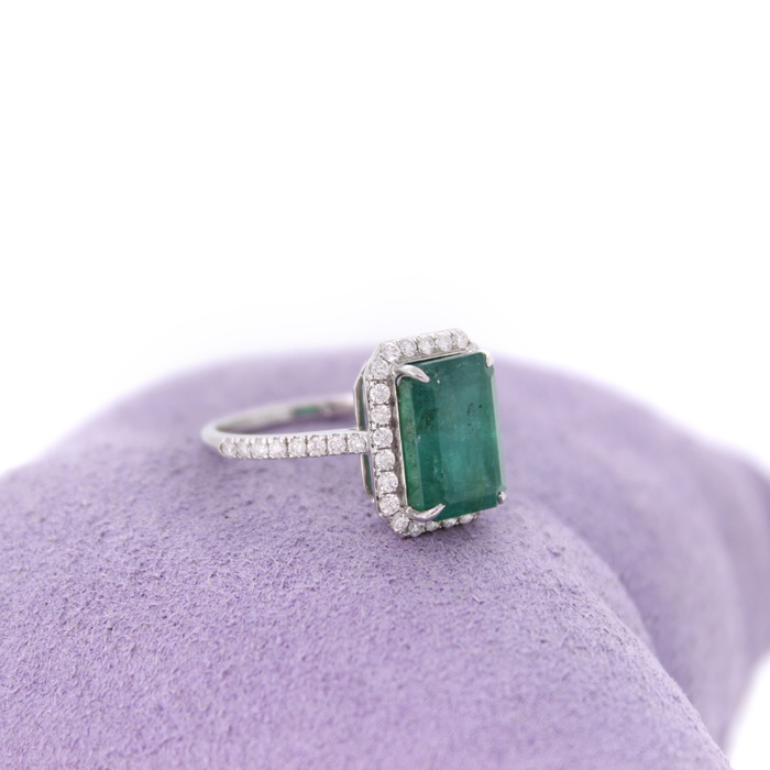 Ring_Witgoud_Briljant_Kleursteen_Tweedehands_92968-2352_Juwelier_Clem_Vercammen-11.jpg