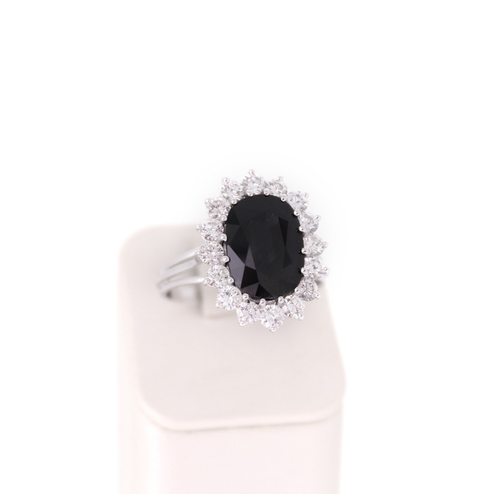 Coctail_Ring_Entourage_Witgoud_Briljanten_Saffier_94304-2364_Tweedehands_Juwelier_Clem_Vercammen-4.jpg