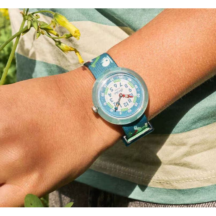 Horloge FLIK FLAK LIVING HISTORY FBNP229 