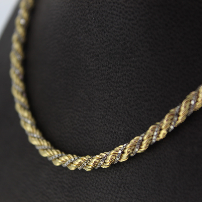 Collier_Tors_Bicolor_Tweedehands_94190-2370_Juwelier_Clem_Vercammen-5.jpg