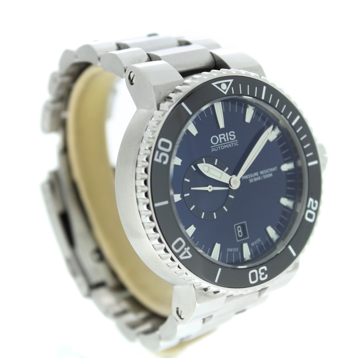 Oris_Aquis_Small_Seconds_Date_0174376734135-0782601PEB_Tweedehands_93381-1034_Juwelier_Clem_Vercammen-10.jpg