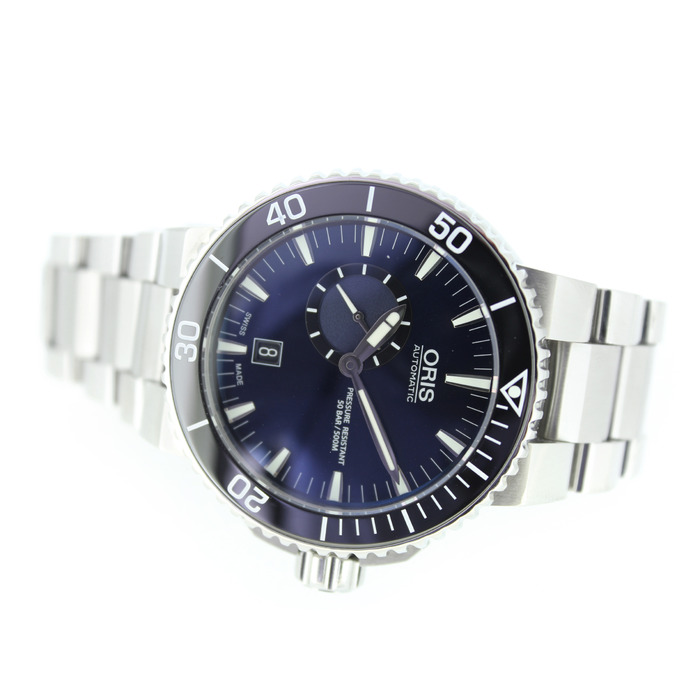 Oris_Aquis_Small_Seconds_Date_0174376734135-0782601PEB_Tweedehands_93381-1034_Juwelier_Clem_Vercammen-17.jpg