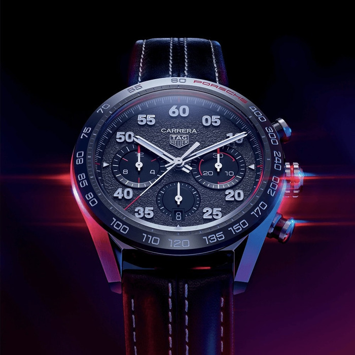 271639_01_Tag_Heuer_Carrera_Chronograph_Special_edition_CBN2A1F-FC6492_Juwelier_Clem_Vercammen_7.jpg