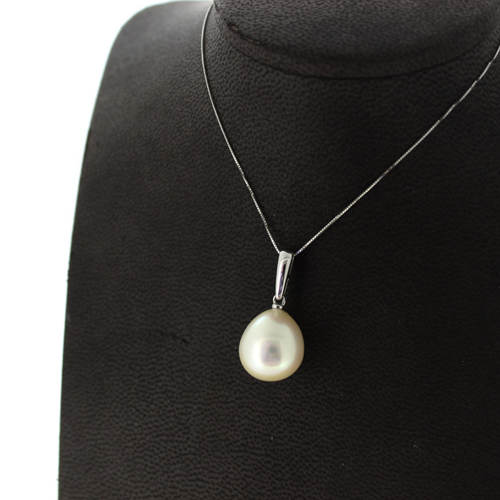 Ketting_Witgoud_Parel_Tweedehands_94936-2379_Juwelier_Clem_Vercammen-2.jpg
