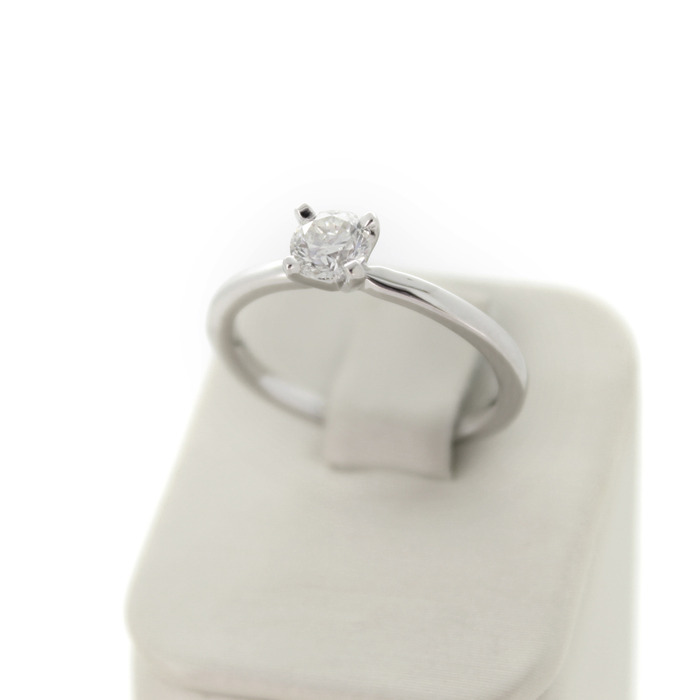 Ring_Witgoud_18K_Briljant_Tweedehands_94873-2383_Juwelier_Clem_Vercammen-4.jpg