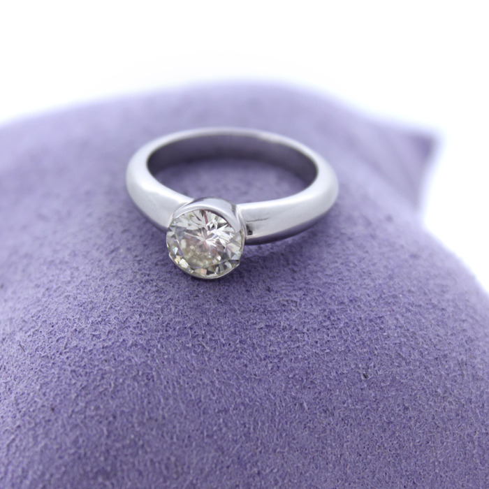 Ring_Witgoud_18K_Briljant_Tweedehands_94892-2377_Juwelier_Clem_Vercammen-7.jpg