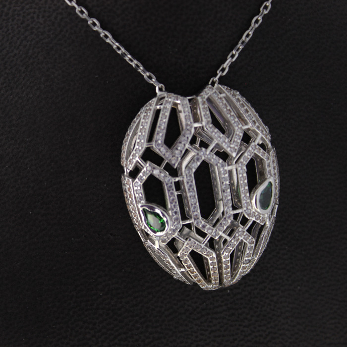 Ketting_Hanger_Witgoud_21K_Briljant_Smaragd_Tweedehands_95539-2397_Juwelier_Clem_Vercammen-5.jpg