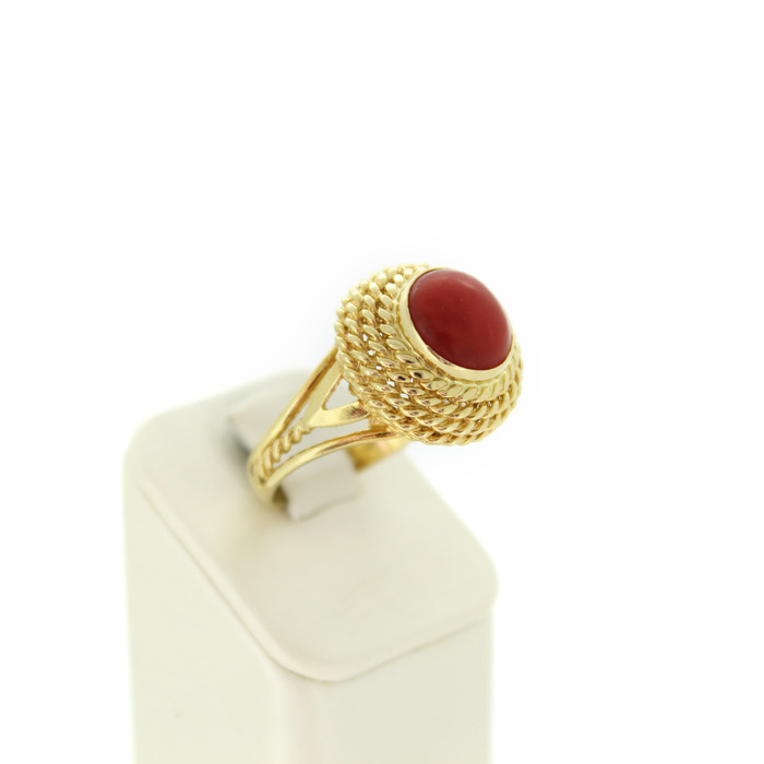 Ring_Geelgoud_18K_Koraal_Tweedehands_95577-2402_Juwelier_Clem_vercammen-6.jpg