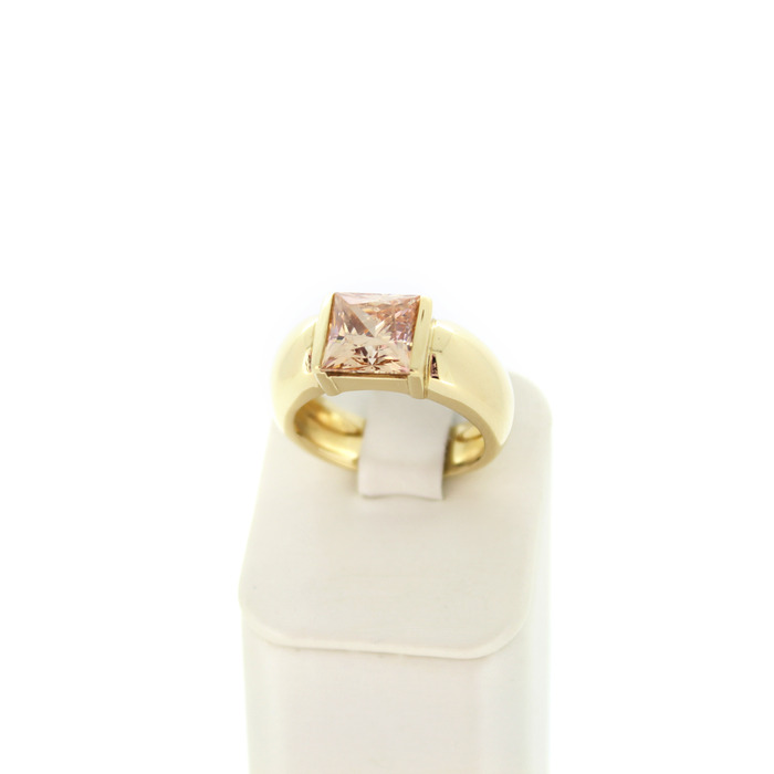 Ring_geelgoud_Rose_Quartz_Tweedehands_95099-2399_Juwelier_Clem_Vercammen-2.jpg