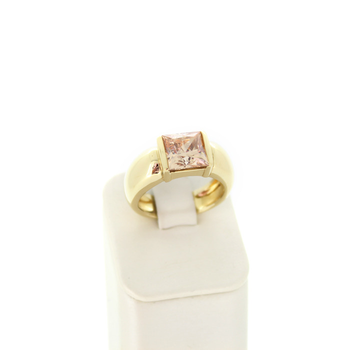 Ring_geelgoud_Rose_Quartz_Tweedehands_95099-2399_Juwelier_Clem_Vercammen-3.jpg