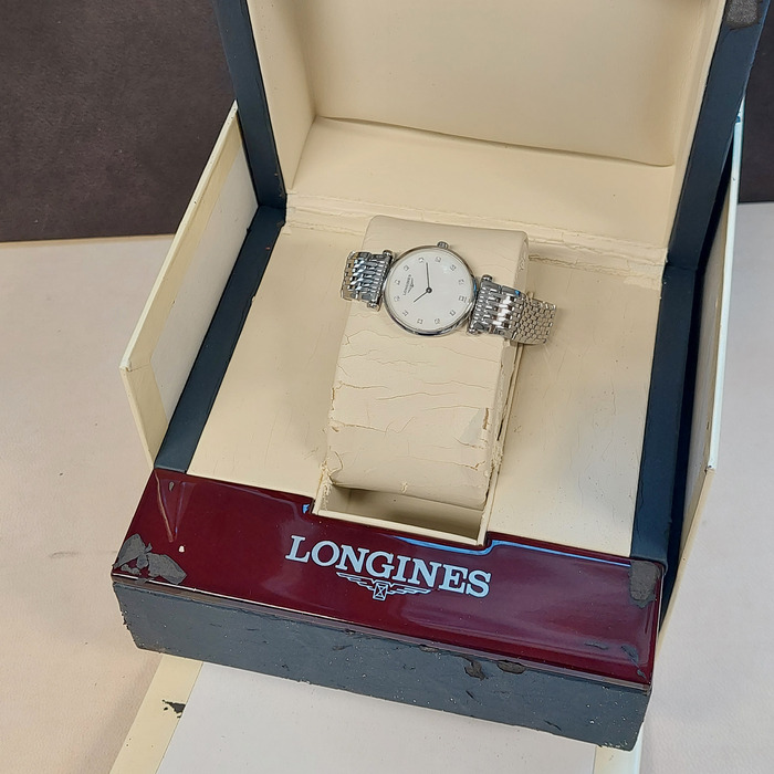 Longines_La_Grande_Classique_L42094876_Tweedehands_94665-1070_Juwelier_Clem_Vercammen-12.jpg