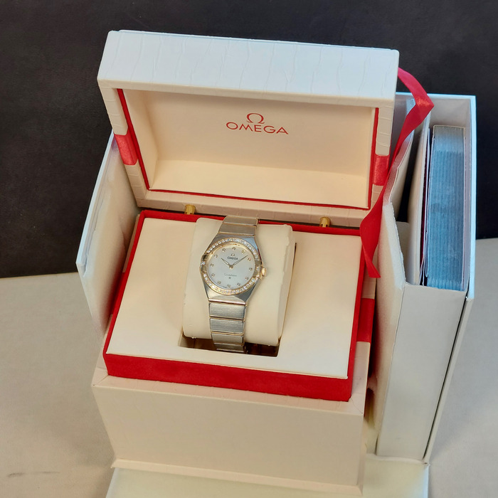 Omega_Constellation_13125286055002_Tweedehands_94632-1063_Juwelier_Clem_Vercammen-14.jpg