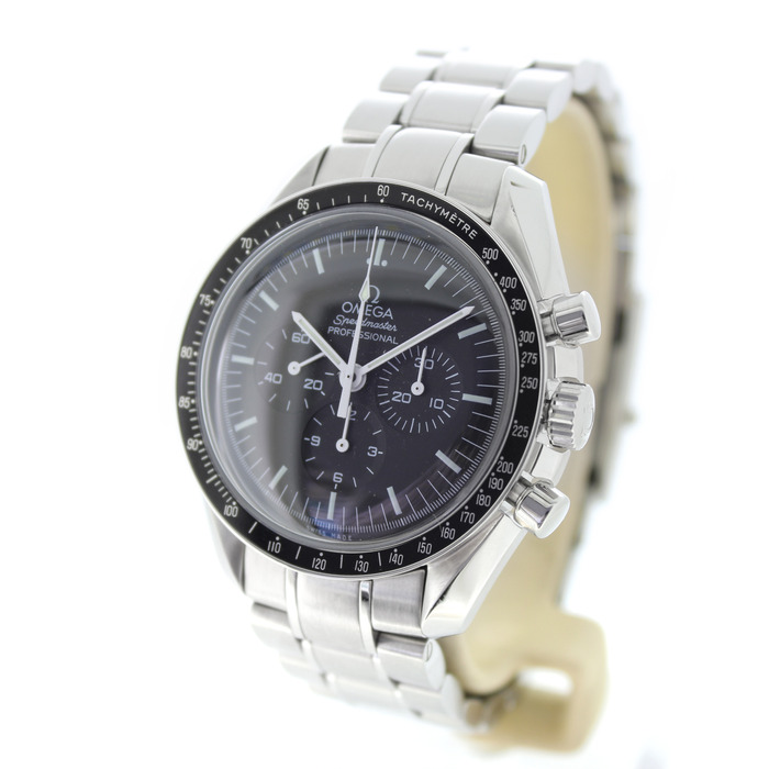 Omega_Speedmaster_Moonwatch_31130423001005_Tweedehands_94796-1069_Juwelier_Clem_Vercammen-4.jpg