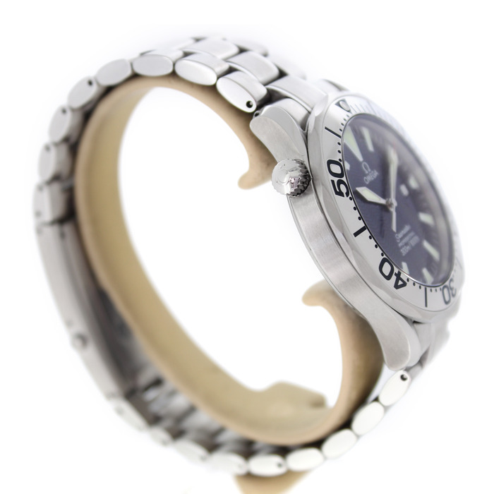 Omega_Seamaster_22558000_Tweedehands_94849-1060_Juwelier_Clem_Vercammen-9.jpg