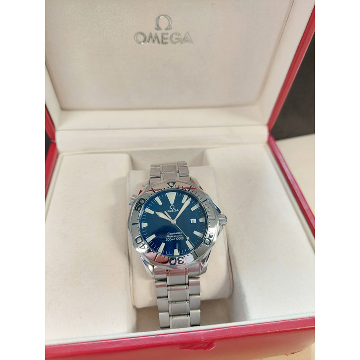 Omega_Seamaster_22558000_Tweedehands_94849-1060_Juwelier_Clem_Vercammen-13.jpg