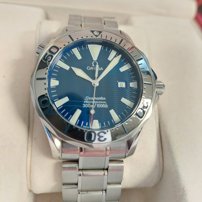 Omega_Seamaster_22558000_Tweedehands_94849-1060_Juwelier_Clem_Vercammen-14.jpg