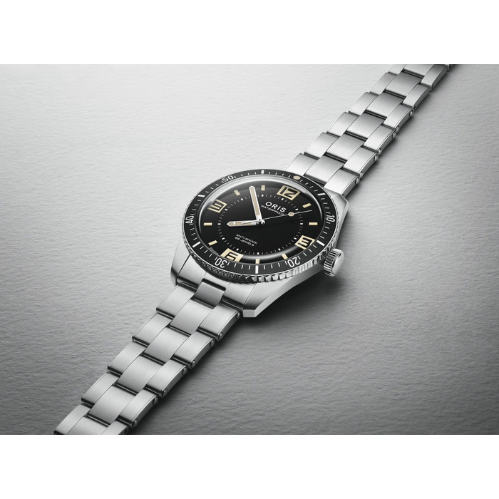 272755_01_Oris_60th_anniversary_Edition_0173377724034-SET_Juwelier_Clem_Vercammen_4.jpg
