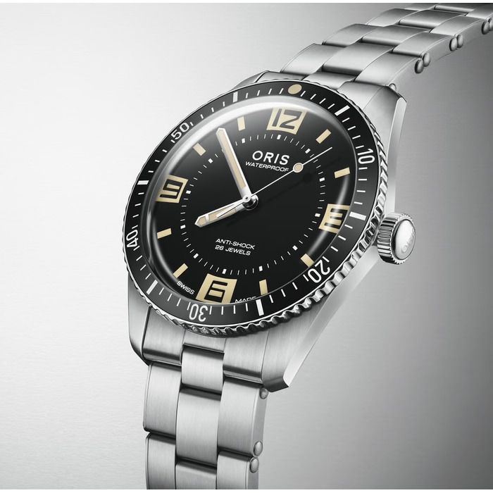272755_01_Oris_60th_anniversary_Edition_0173377724034-SET_Juwelier_Clem_Vercammen_2.jpg