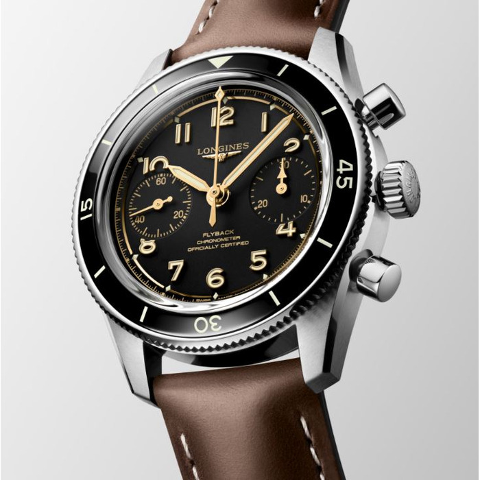 273084_01_Longines_Spirit_Pilot_Flyback_L37214532_Juwelier_Clem_Vercammen-4.jpg