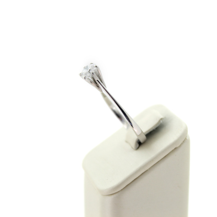 Ring_Solitair_Witgoud_18K_Briljant_Tweedehands_95410-2407_Juwelier_Clem_Vercammen-5.jpg