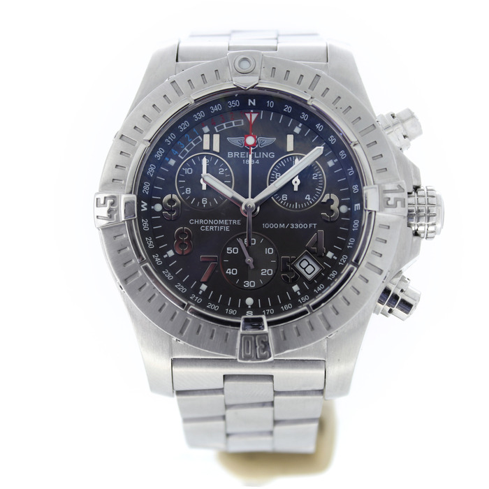 Breitling_Avenger_Seawolf_A73390_Tweedehands_95439-1078_Juwelier_Clem_Vercammen-6.jpg