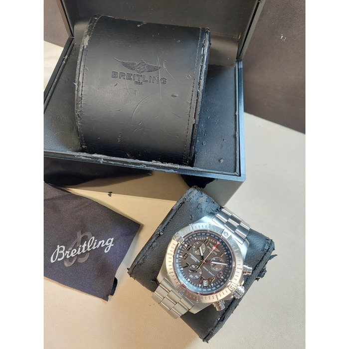 Breitling_Avenger_Seawolf_A73390_Tweedehands_95439-1078_Juwelier_Clem_Vercammen-15.jpg
