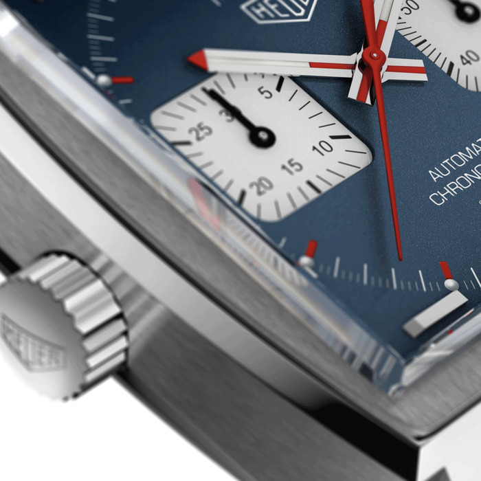 271275_01_Tag_Heuer_Monaco_Calibre_11_Automaat_Chronograph_CAW211P-FC6356_Juwelier_Clem_Vercammen_4.jpg
