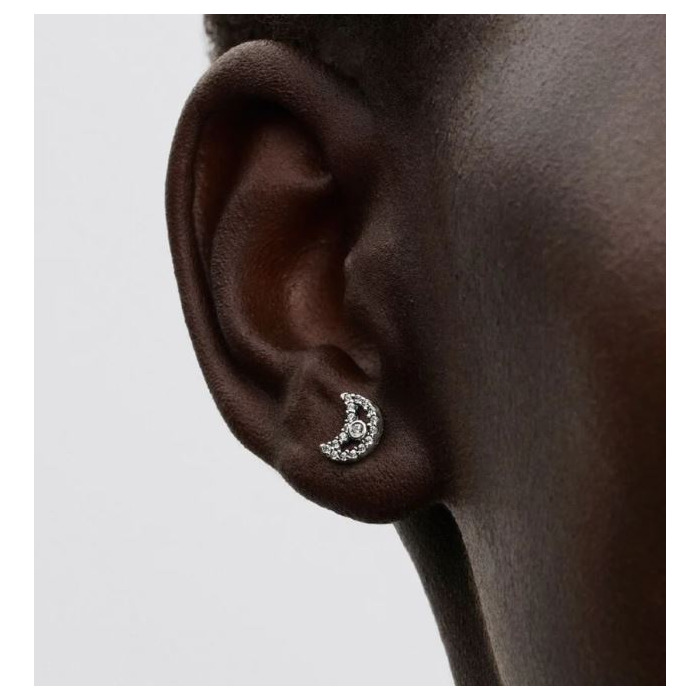 273304_01_Pandora_Moon_Stud_Earrings_294257C01_Juwelier_Clem_Vercammen-2.jpg