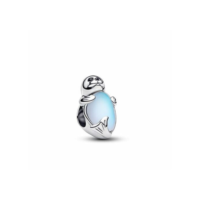 273321_01_Pandora_Seal_Moonstone_Iridescent_Glass_794146C01_Juwelier_Clem_Vercammen.jpg