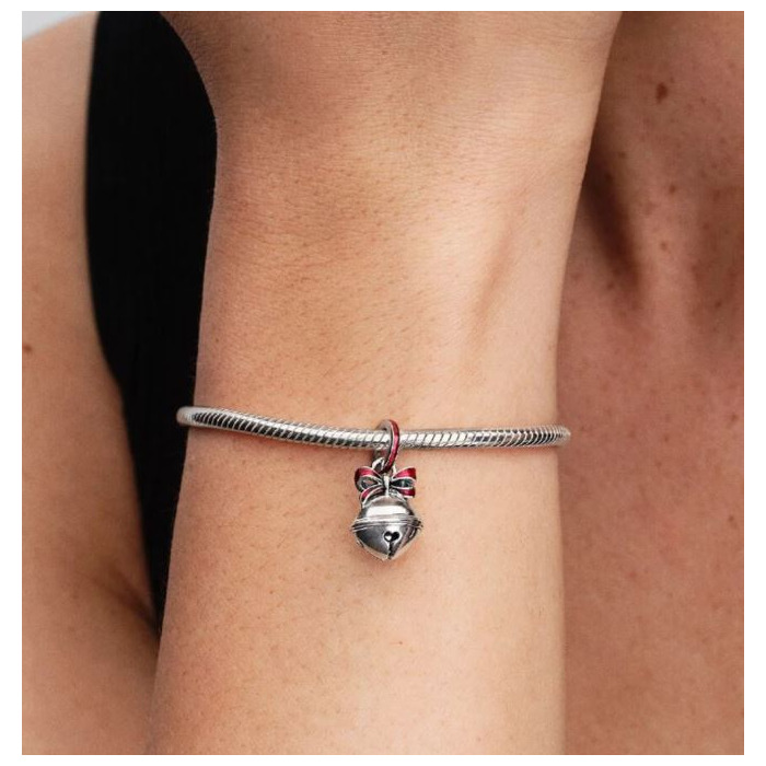 273327_01_Pandora_Holiday_Bell_794246C01_Juwelier_Clem_Vercammen-2.jpg