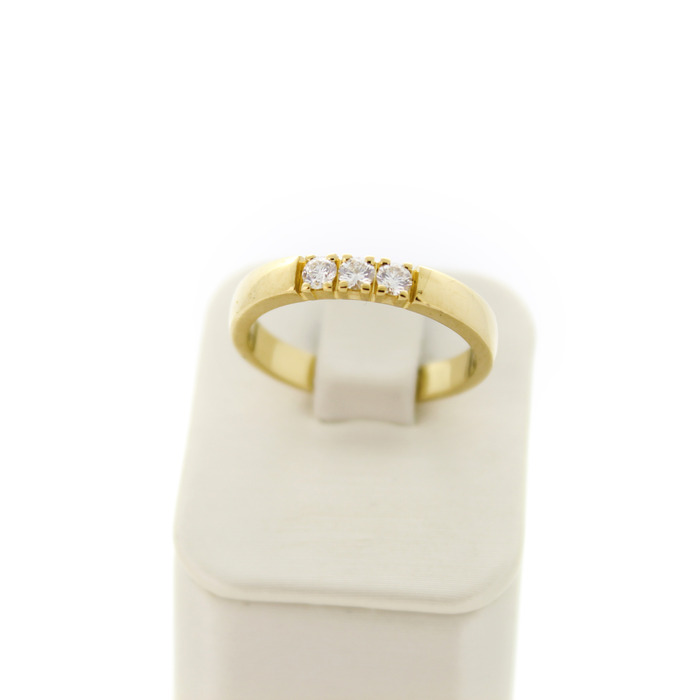 Ring_Geelgoud_18K_Briljant_Tweedehands_96058-2426_Juwelier_Clem_Vercammen-2.jpg