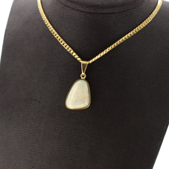 Ketting_Hanger_Opaal_Geelgoud_18K_Tweedehands_96101-2430_Juwelier_Clem_Vercammen-3.jpg