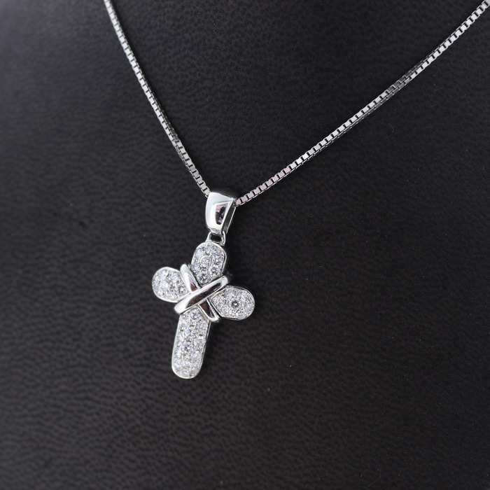 Ketting_Met_Hanger_Kruis_Witgoud_Briljanten_Tweedehands_95390-2443_Juwelier_Clem_Vercammen-6.jpg