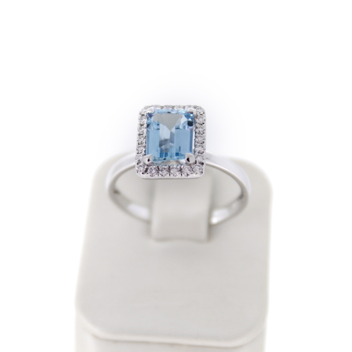 Ring_Witgoud_18K_Aquamarijn_Briljanten_Tweedehands_96559-2446_Juwelier_Clem_Vercammen-2.jpg